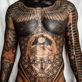 tatuaje geometrico